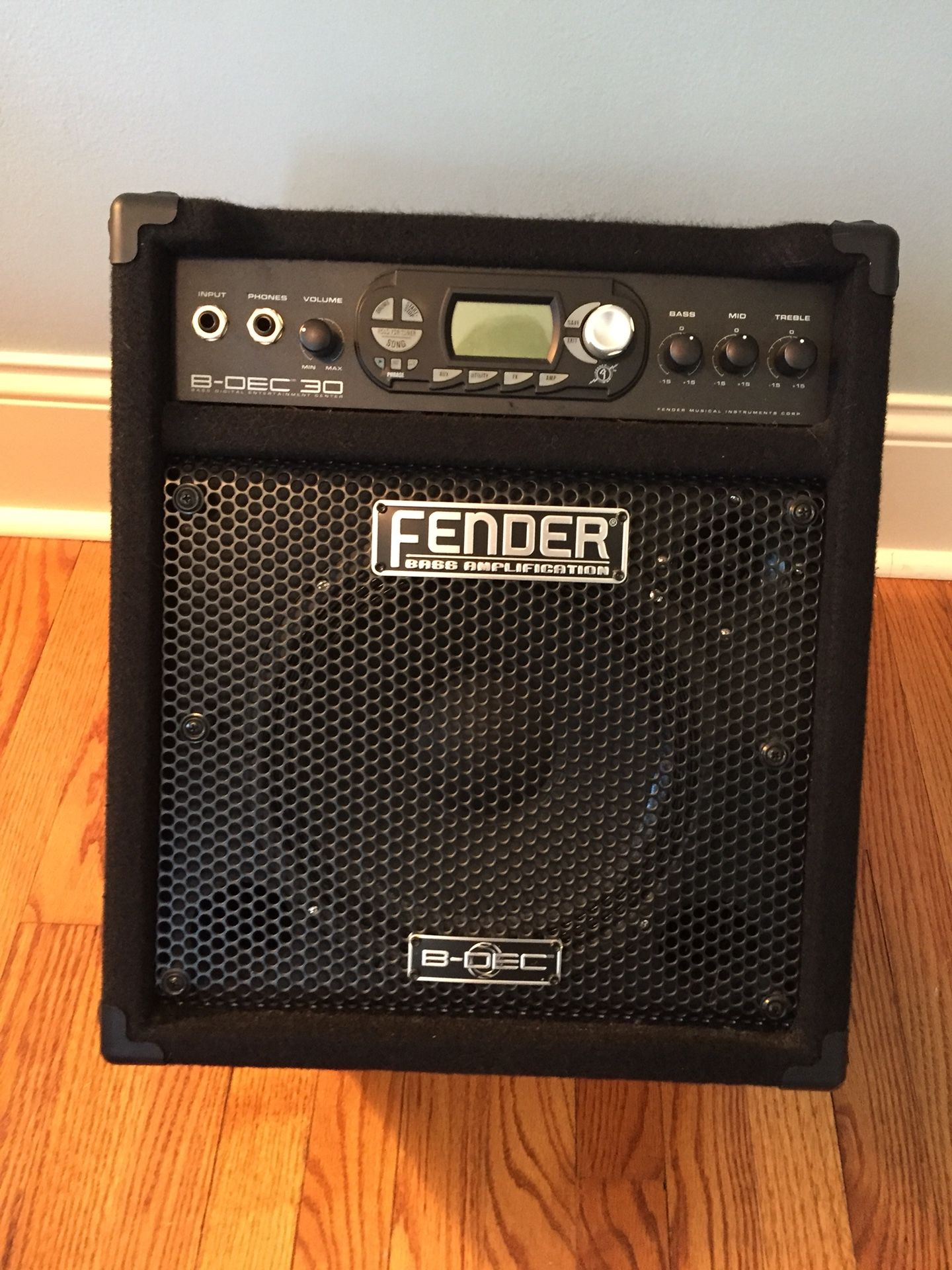 FENDER フェンダー B-DEC30 ベースアンプ Used Fender B-DEC 30 1 x 10