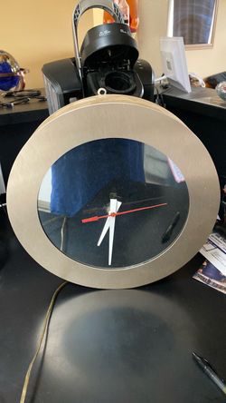 Wall clock