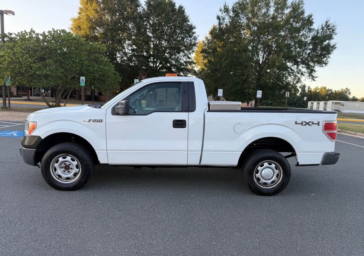 2014 Ford E-150