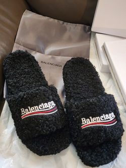 *New* Designer SLIDES sz 11