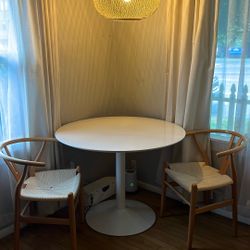 Table and Two Chairs! 