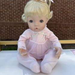 Ashton-Drake Galleries "Sugar Plum" Porcelain Girl Baby Doll By Dianna Effner