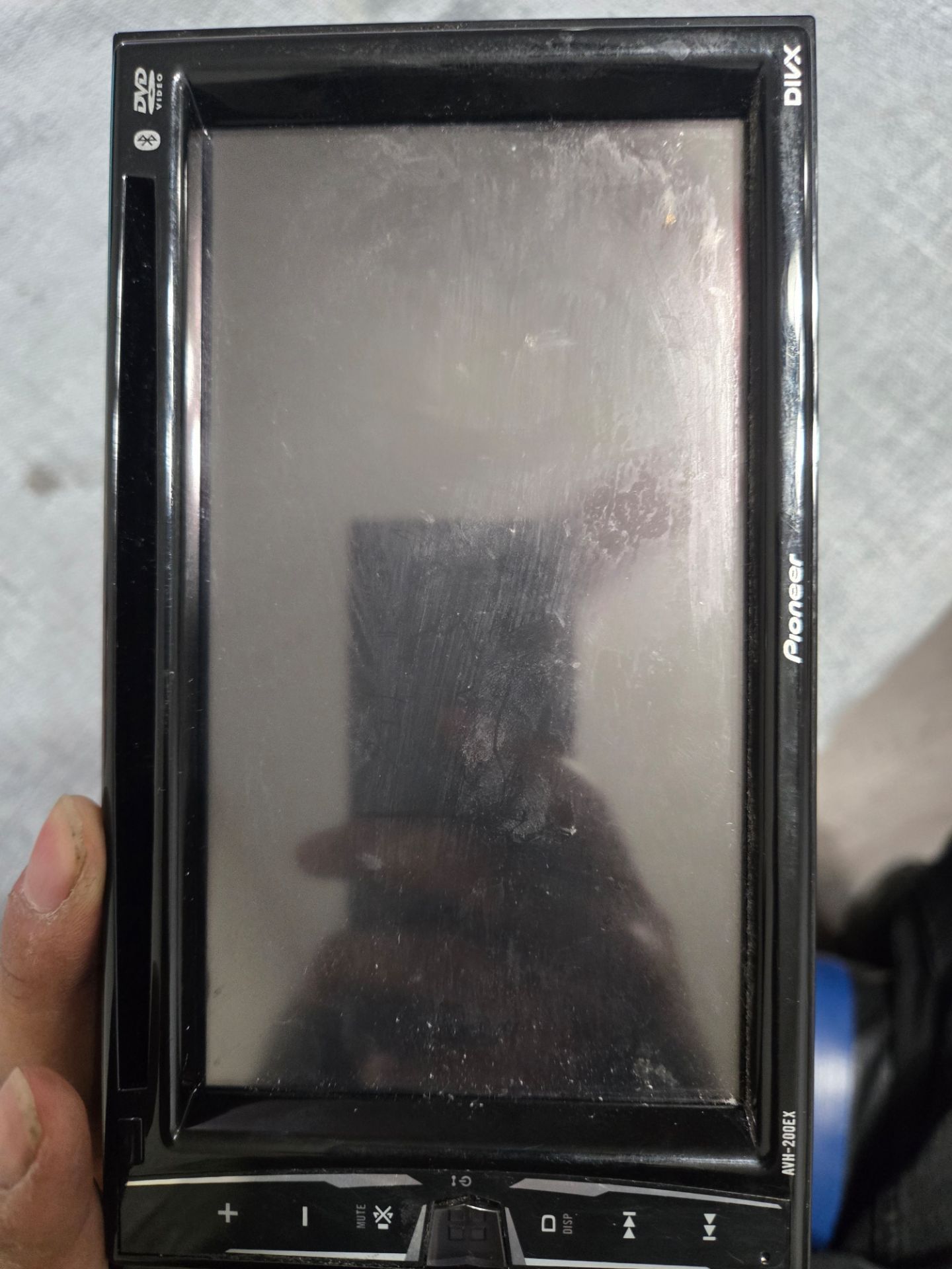 Pioneer avh-200ex