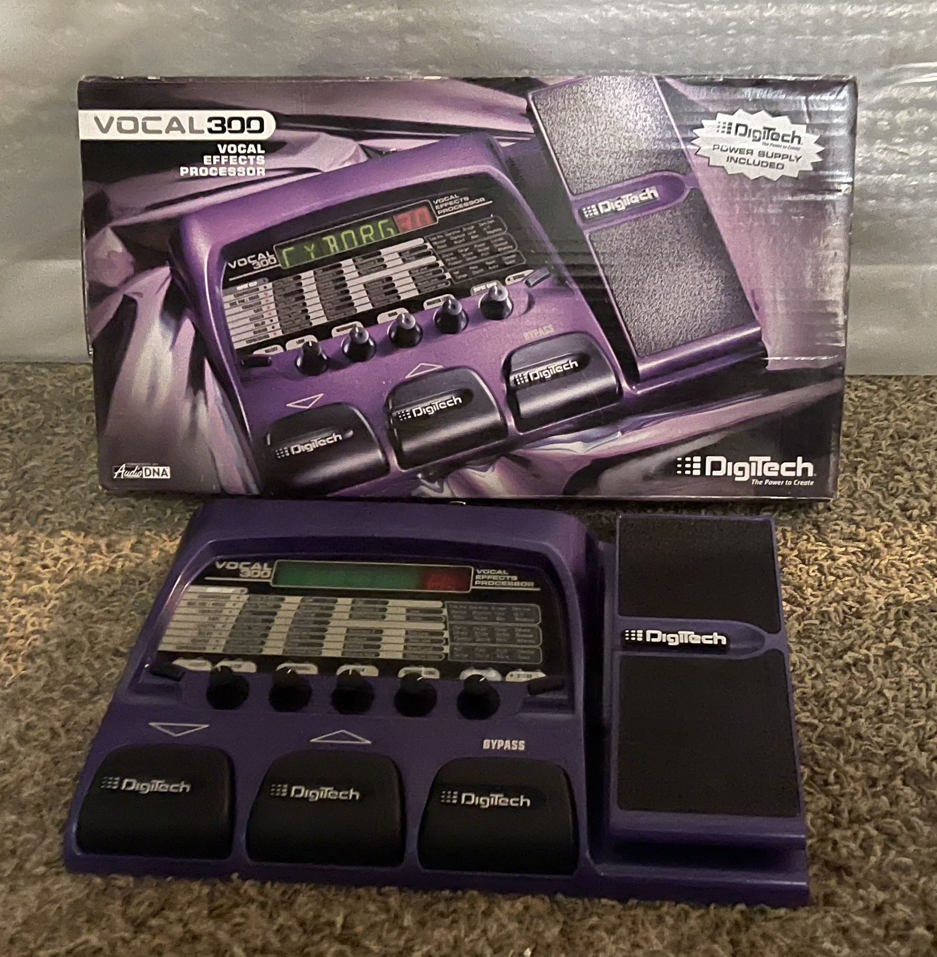 DigiTech Vocal 300 Vocal Multi-Effects Processor Voice Changer 