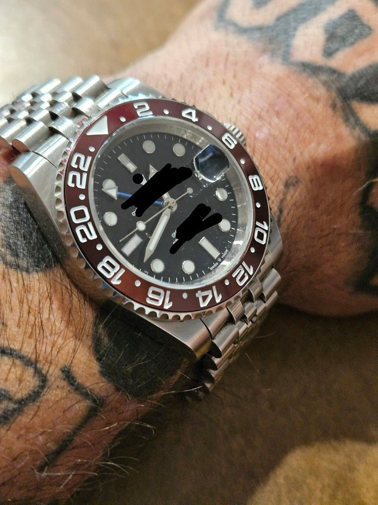 Automatic Watchgmt W Root beer Bezel