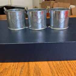 12 Mini Tin Vase With Heart