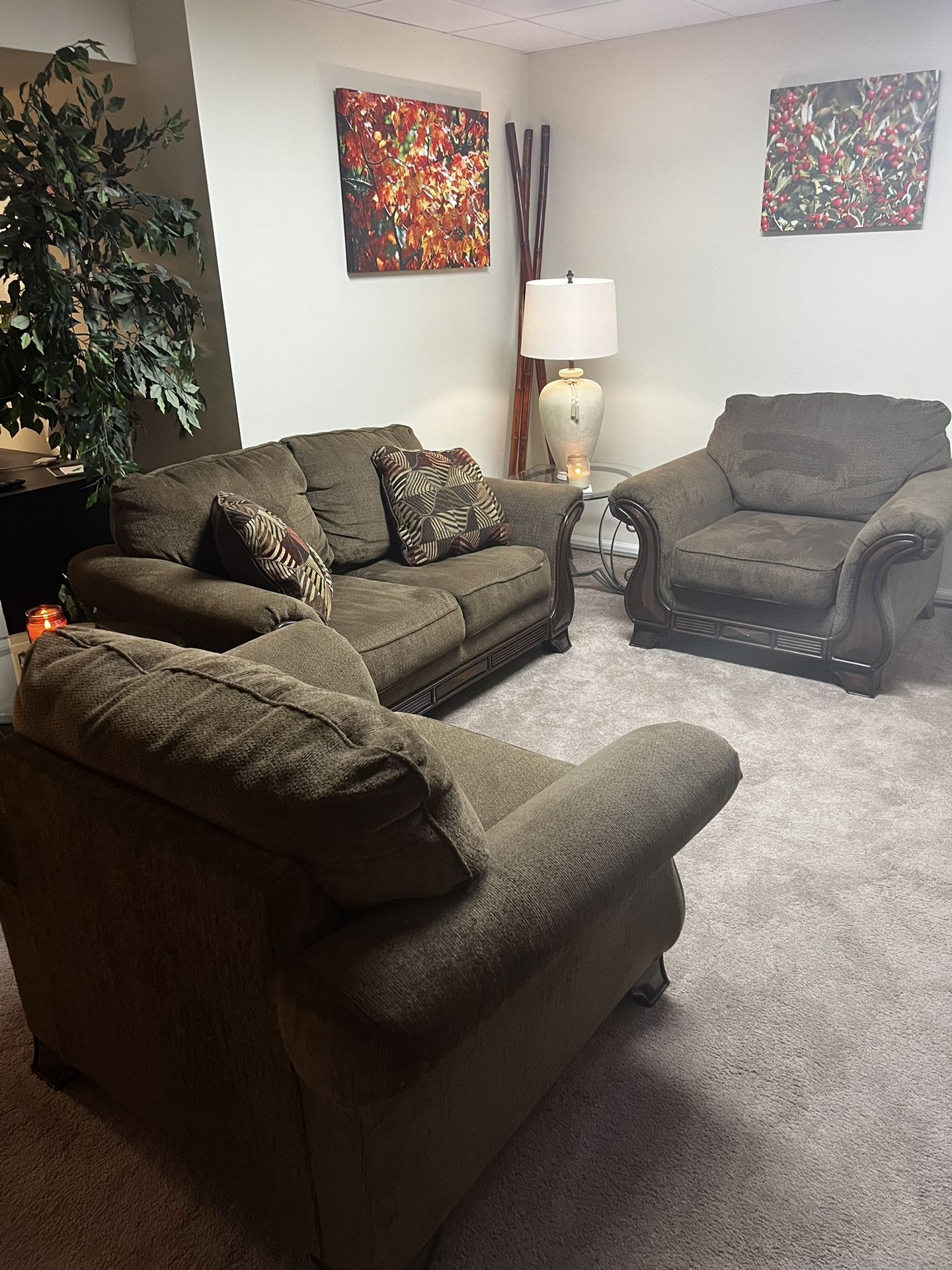 Love Seat and Two Chairs, Ottoman, 2 Glass Top Coffee Tables Set- PICK UP ONLY!! 