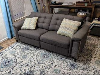 La-Z-Boy Luke Duo Power Reclining Sofa with USB