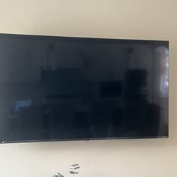 📺 LG NanoCell TV – Barely Used – 57” x 32” – $325 OBO