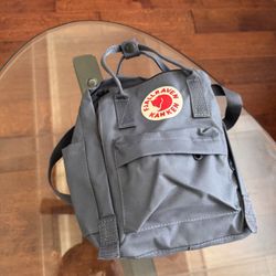 Fjallraven Kanken Bag Mini Size 