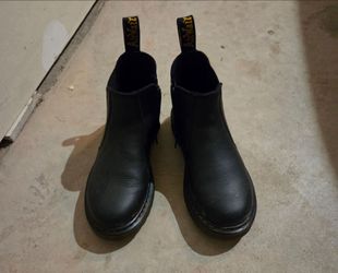 Kids Dr. Martens