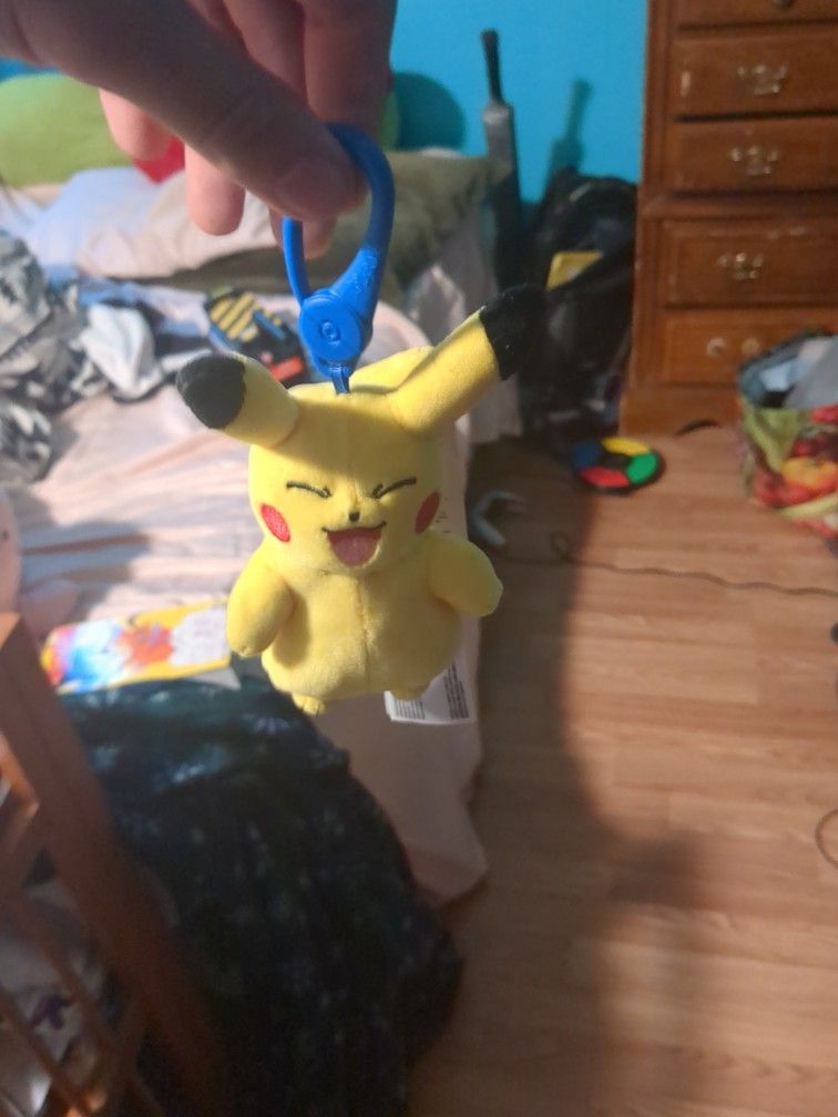 Pikachu Backpack Clip