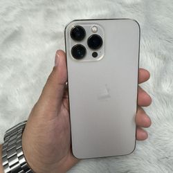 Apple iPhone 13 Pro Max 128GB Unlocked $525