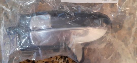 Nissan Altima door handle front r