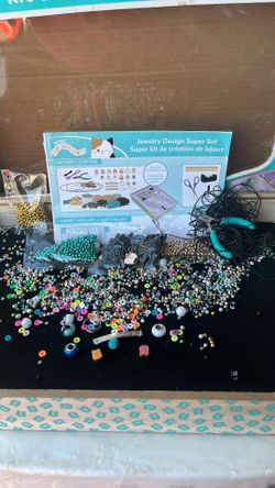 Jewelry kit for girls