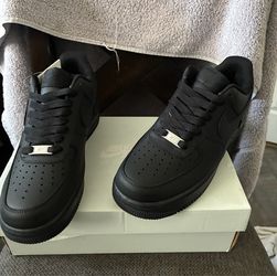 New Nike Air Force 1 Size 8 Men