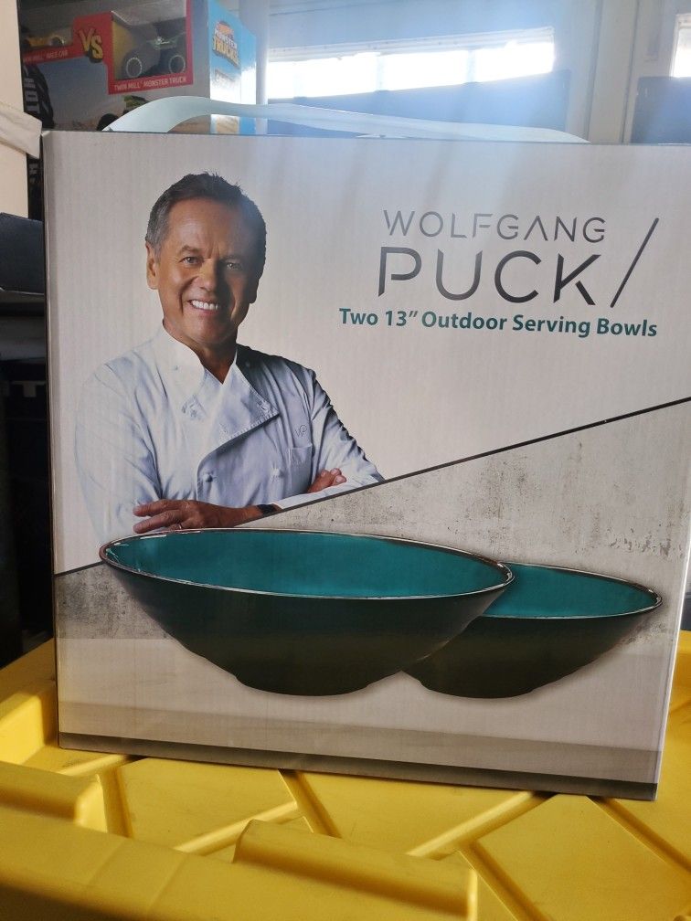New Wolfgang Puck Serving Bowls