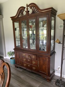 China hutch