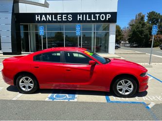 2022 Dodge Charger SXT Sedan