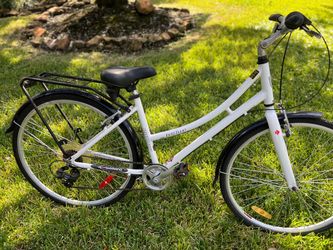 Infinity Boss.two Ladies' Hybrid/Comfort 700c 7-Speed Bicycle