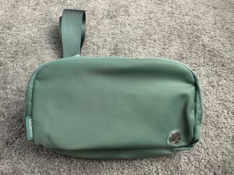 Brand New Lululemon Belt Bag