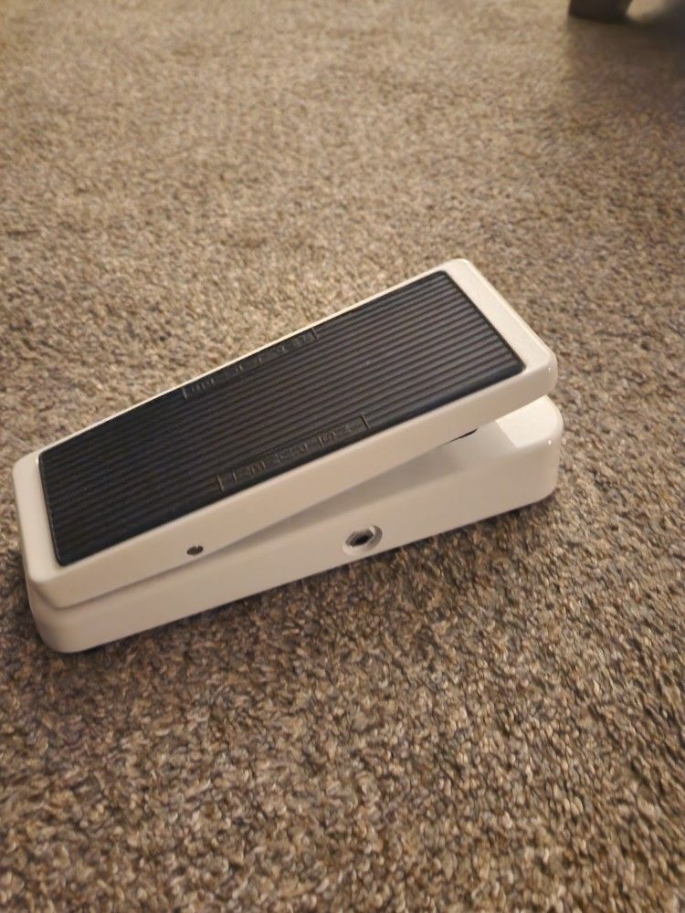 Dunlop Cry Baby Bass Pedal