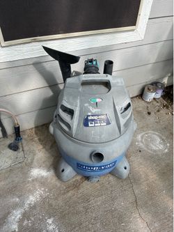 Shop vacuum