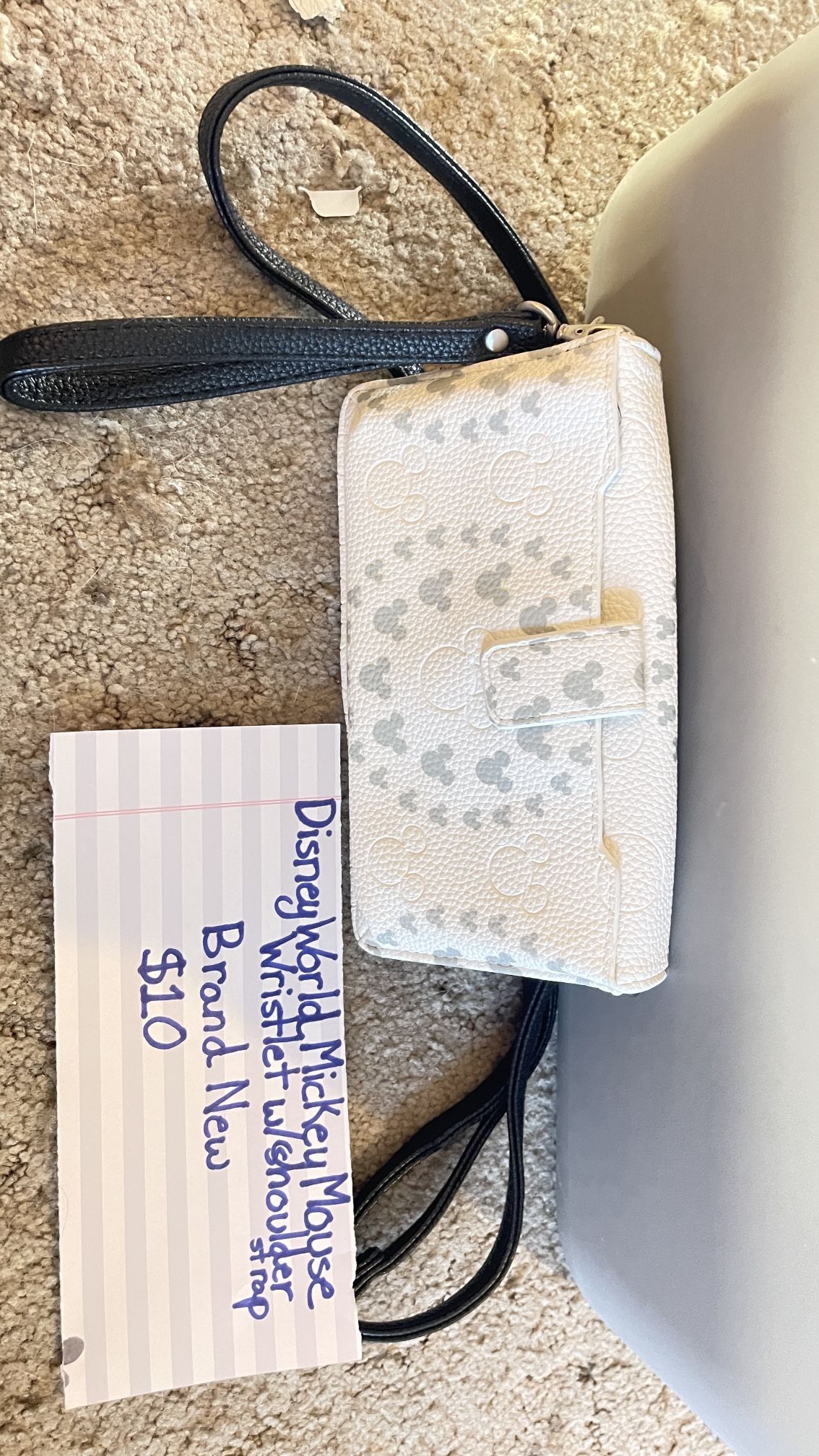 Disney world Mickey Mouse wristlet w/ shoulder strap