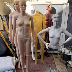 Mannequins 