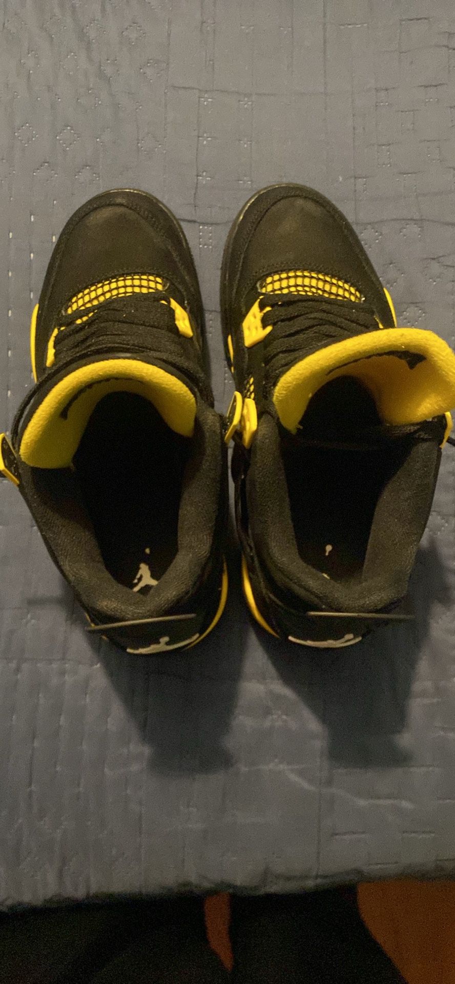 Jordan 4s Yellow Thunder 6.5