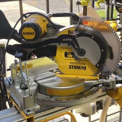 Dewalt 12” Double Bevel Miter Saw DWS716