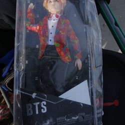 BTS V Fashion Doll