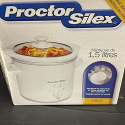 Proctor Silex 1.5 Qt Slow Cooker New in Box 