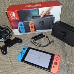 Nintendo Switch Like New In Box Great Deal!!