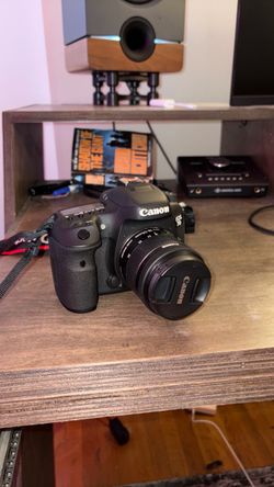 Canon EOS 7D Mark 2, 18-55mm lens, 50mm lens