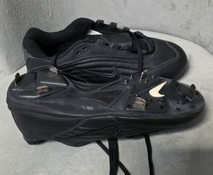 Nike Air cleats U.S size 7.5 black