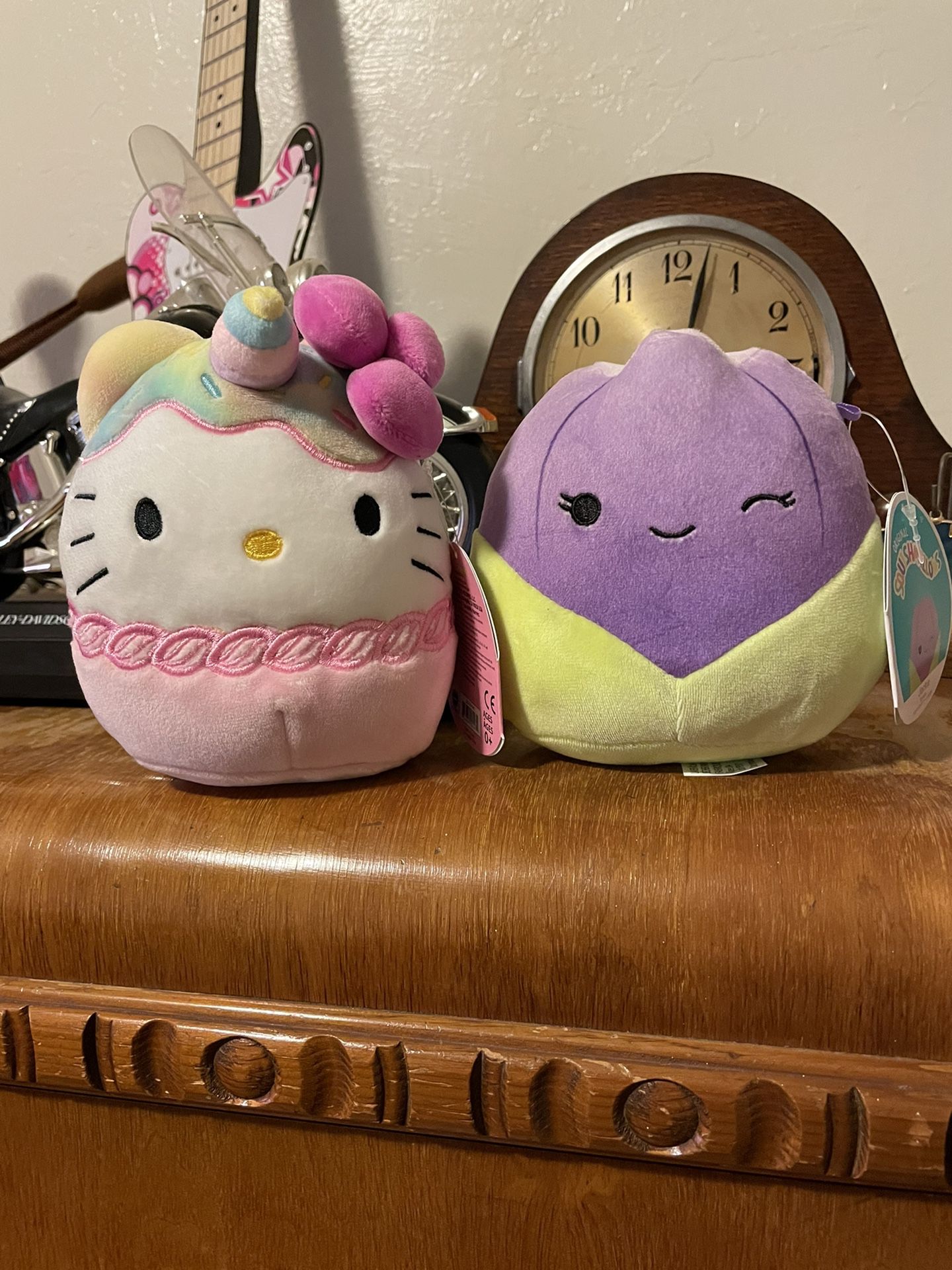 Hello Kitty Squishmallow W/tags 5” &  tulip squish with tags