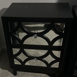 Nightstand 