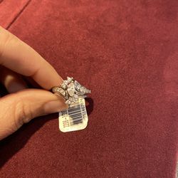 SALE! 14k Engagement Ring (white Gold)