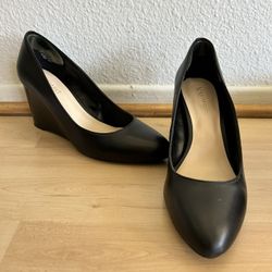 Nine West 3” Wedge Heels Size 6.5