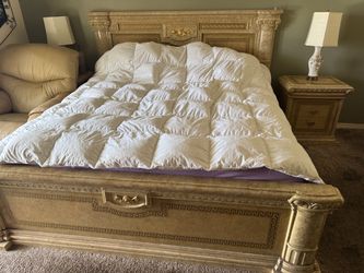 Beautiful Kingsize Bedroom For Sale