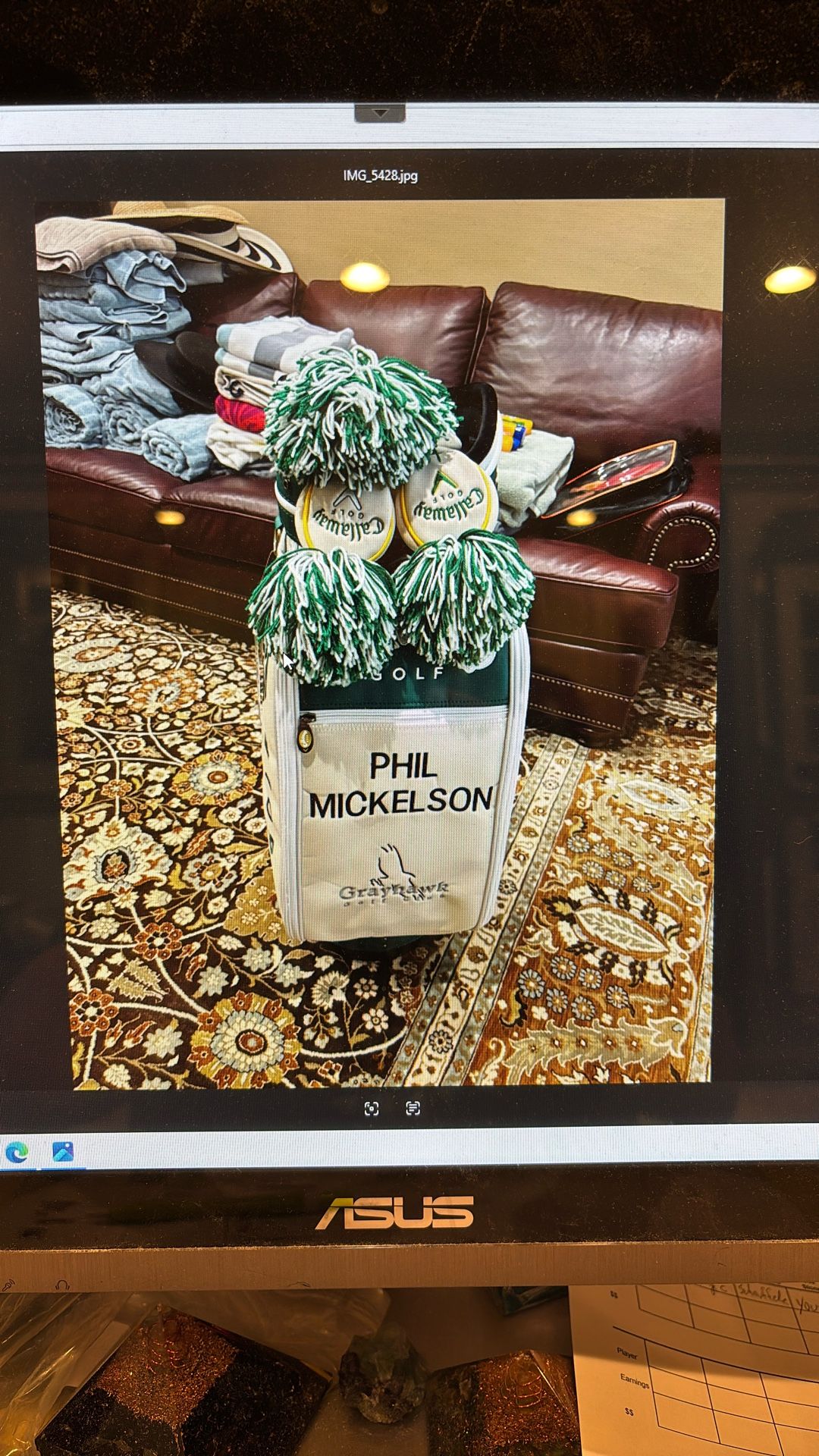 Phil. Mickelson, Greyhawk Golf Bag With Autographed Head Covers.