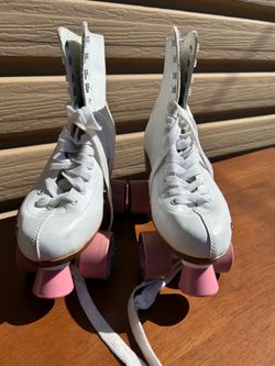 CHICAGO ROLLER SKATES WOMEN SIZE 8
