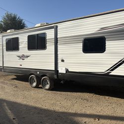 2022 Shasta 31OK