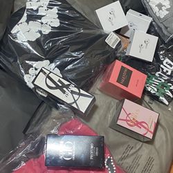 ESSENTIALS, DENIM TEARS, SPIDER, ALOC TEES, COLOGNE/PERFUME AND AIRPODS GEN 4 NOT FREE