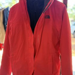 Small Women’s Northface 2 Piece Jacket