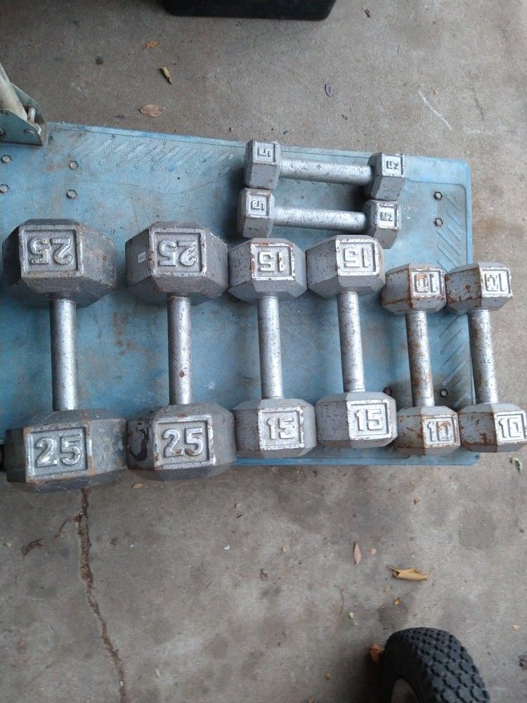 clearance retailers Weights WA for Sale in Lakewood, Weights CA Lakewood, OfferUp Sale msmu