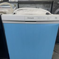 Dishwasher Frigidaire New Open Box 