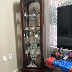 Display China cabinet