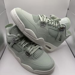 Jordan 4’s Men’s 10.5